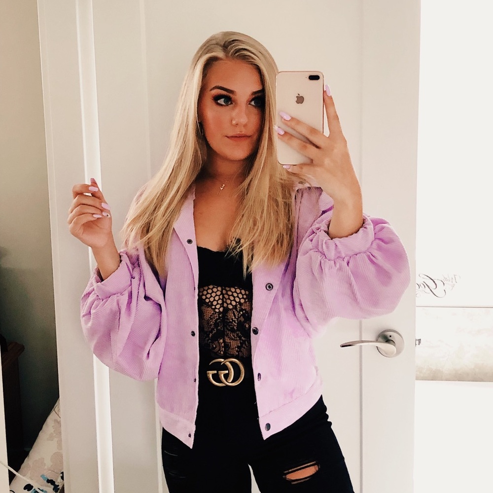 Meet your Posher, Olivia